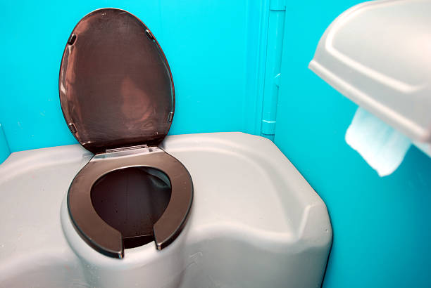 Affordable portable toilet rental in Smith Center, KS